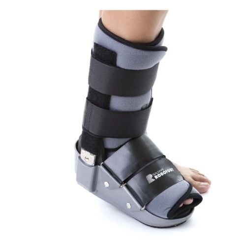 BOTA ROBOFOOT NOVA GERAÇÃO CURTA 608 SALVAPE BOTA ROBOFOOT NOVA GERAÇÃO CURTA 608 SALVAPE